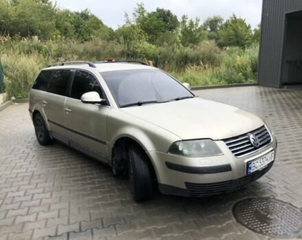 Бежевый Фольксваген Пассат Вариант, объемом двигателя 1.8 л и пробегом 430 тыс. км за 2850 $, фото 1 на Automoto.ua