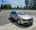 Бежевый Фольксваген Пассат Вариант, объемом двигателя 2 л и пробегом 320 тыс. км за 4800 $, фото 1 на Automoto.ua