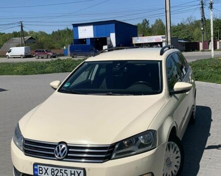 Бежевый Фольксваген Пассат Вариант, объемом двигателя 2 л и пробегом 262 тыс. км за 9999 $, фото 2 на Automoto.ua