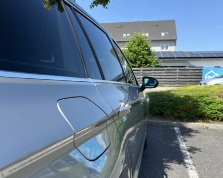 Бежевый Фольксваген Пассат Вариант, объемом двигателя 2 л и пробегом 255 тыс. км за 15119 $, фото 5 на Automoto.ua