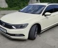 Бежевий Фольксваген Пассат Варіант, об'ємом двигуна 2 л та пробігом 190 тис. км за 13000 $, фото 1 на Automoto.ua