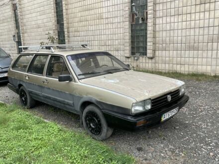 Фольксваген Пассат Вариант 1986 в Киеве на Automoto.ua Бежевый Фольксваген Пассат Вариант, объемом двигателя 1.6 л и пробегом 400 тыс. км за 1050 $, фото 1 на Automoto.ua