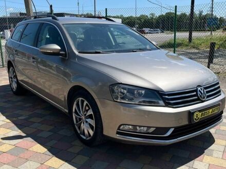Фольксваген Пассат Вариант 2012 в Стрые на Automoto.ua Бежевый Фольксваген Пассат Вариант, объемом двигателя 1.6 л и пробегом 218 тыс. км за 9900 $, фото 1 на Automoto.ua