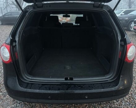 Черный Фольксваген Пассат Вариант, объемом двигателя 2 л и пробегом 317 тыс. км за 5450 $, фото 17 на Automoto.ua