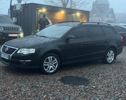 Черный Фольксваген Пассат Вариант, объемом двигателя 2 л и пробегом 317 тыс. км за 5450 $, фото 4 на Automoto.ua