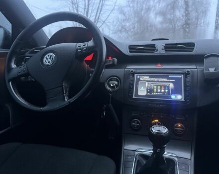 Черный Фольксваген Пассат Вариант, объемом двигателя 2 л и пробегом 317 тыс. км за 5450 $, фото 20 на Automoto.ua