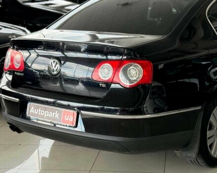 Чорний Фольксваген Пассат Варіант, об'ємом двигуна 1.8 л та пробігом 275 тис. км за 6990 $, фото 7 на Automoto.ua