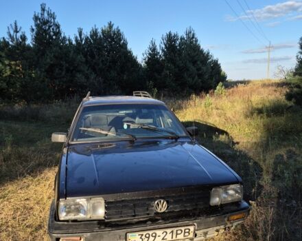 Чорний Фольксваген Пассат Варіант, об'ємом двигуна 1.6 л та пробігом 400 тис. км за 580 $, фото 1 на Automoto.ua