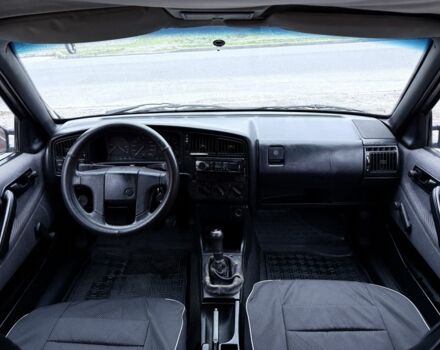 Черный Фольксваген Пассат Вариант, объемом двигателя 1.9 л и пробегом 359 тыс. км за 2500 $, фото 8 на Automoto.ua