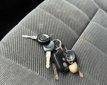 Черный Фольксваген Пассат Вариант, объемом двигателя 1.8 л и пробегом 326 тыс. км за 1350 $, фото 22 на Automoto.ua