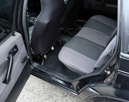 Черный Фольксваген Пассат Вариант, объемом двигателя 1.9 л и пробегом 359 тыс. км за 2500 $, фото 12 на Automoto.ua