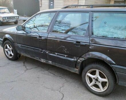 Фольксваген Пассат Вариант 1990 в Киеве на Automoto.ua Черный Фольксваген Пассат Вариант, объемом двигателя 0 л и пробегом 500 тыс. км за 1000 $, фото 3 на Automoto.ua