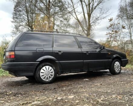 Чорний Фольксваген Пассат Варіант, об'ємом двигуна 1.8 л та пробігом 421 тис. км за 1050 $, фото 1 на Automoto.ua