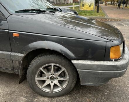 Чорний Фольксваген Пассат Варіант, об'ємом двигуна 1.8 л та пробігом 528 тис. км за 2650 $, фото 1 на Automoto.ua