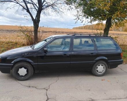 Фольксваген Пассат Вариант 1992 в Ровно на Automoto.ua Черный Фольксваген Пассат Вариант, объемом двигателя 1.8 л и пробегом 241 тыс. км за 2258 $, фото 1 на Automoto.ua