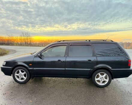 Фольксваген Пассат Вариант 1994 в Ахтырке на Automoto.ua Черный Фольксваген Пассат Вариант, объемом двигателя 1.8 л и пробегом 275 тыс. км за 2450 $, фото 6 на Automoto.ua