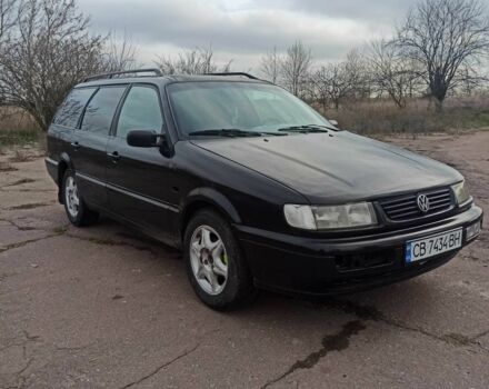 Черный Фольксваген Пассат Вариант, объемом двигателя 1.8 л и пробегом 1 тыс. км за 1650 $, фото 1 на Automoto.ua