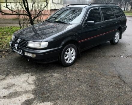 Чорний Фольксваген Пассат Варіант, об'ємом двигуна 2 л та пробігом 300 тис. км за 2800 $, фото 1 на Automoto.ua