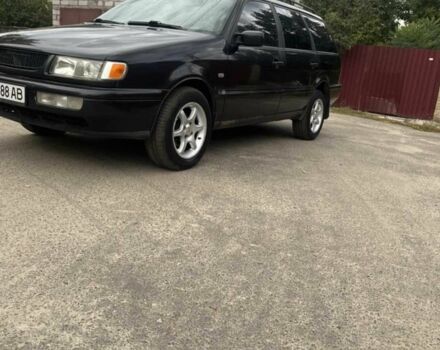 Черный Фольксваген Пассат Вариант, объемом двигателя 2 л и пробегом 503 тыс. км за 2450 $, фото 1 на Automoto.ua