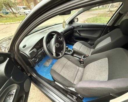 Чорний Фольксваген Пассат Варіант, об'ємом двигуна 1.6 л та пробігом 335 тис. км за 2999 $, фото 9 на Automoto.ua