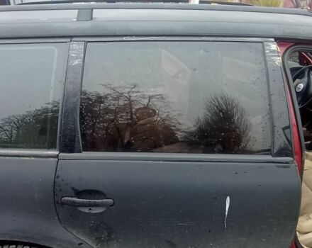 Черный Фольксваген Пассат Вариант, объемом двигателя 1.8 л и пробегом 300 тыс. км за 1200 $, фото 1 на Automoto.ua