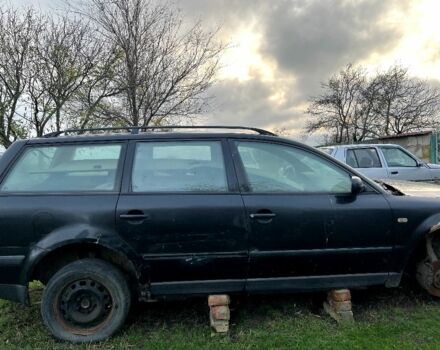 Чорний Фольксваген Пассат Варіант, об'ємом двигуна 1.9 л та пробігом 2 тис. км за 500 $, фото 1 на Automoto.ua