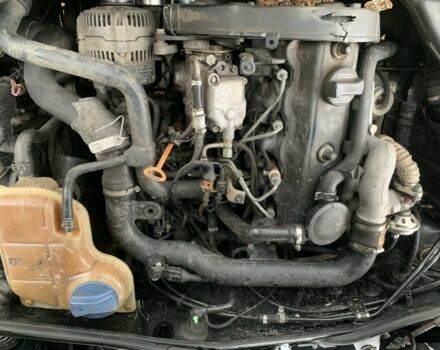 Черный Фольксваген Пассат Вариант, объемом двигателя 1.9 л и пробегом 457 тыс. км за 1350 $, фото 6 на Automoto.ua