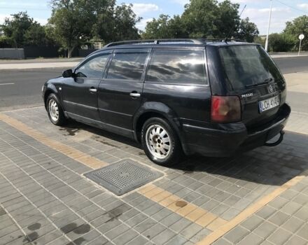 Черный Фольксваген Пассат Вариант, объемом двигателя 2.5 л и пробегом 350 тыс. км за 2600 $, фото 1 на Automoto.ua