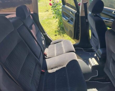 Черный Фольксваген Пассат Вариант, объемом двигателя 1.9 л и пробегом 292 тыс. км за 3300 $, фото 4 на Automoto.ua