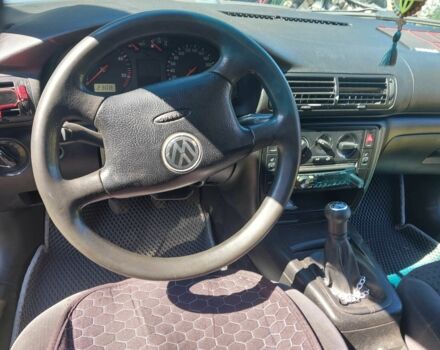 Черный Фольксваген Пассат Вариант, объемом двигателя 1.9 л и пробегом 292 тыс. км за 3300 $, фото 6 на Automoto.ua