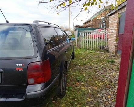 Черный Фольксваген Пассат Вариант, объемом двигателя 1.9 л и пробегом 537 тыс. км за 3300 $, фото 4 на Automoto.ua