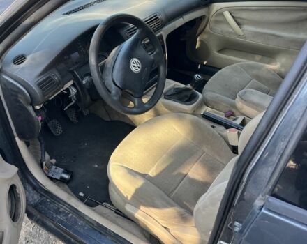 Черный Фольксваген Пассат Вариант, объемом двигателя 1.9 л и пробегом 150 тыс. км за 1100 $, фото 4 на Automoto.ua