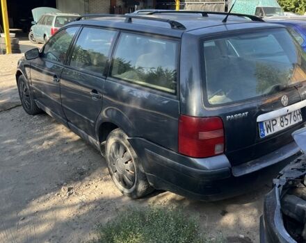 Черный Фольксваген Пассат Вариант, объемом двигателя 1.9 л и пробегом 150 тыс. км за 1100 $, фото 3 на Automoto.ua