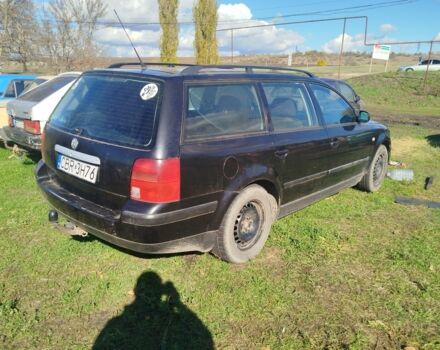 Черный Фольксваген Пассат Вариант, объемом двигателя 1.9 л и пробегом 250 тыс. км за 1000 $, фото 1 на Automoto.ua