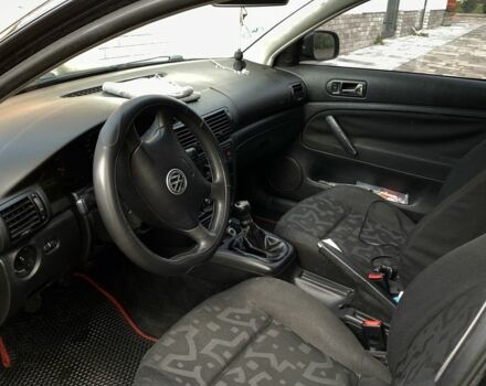 Чорний Фольксваген Пассат Варіант, об'ємом двигуна 1.6 л та пробігом 370 тис. км за 2800 $, фото 10 на Automoto.ua