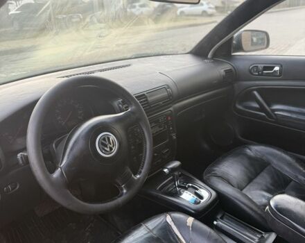 Чорний Фольксваген Пассат Варіант, об'ємом двигуна 1.8 л та пробігом 290 тис. км за 2250 $, фото 6 на Automoto.ua