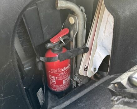 Черный Фольксваген Пассат Вариант, объемом двигателя 1.6 л и пробегом 300 тыс. км за 1700 $, фото 11 на Automoto.ua