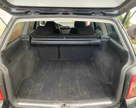 Черный Фольксваген Пассат Вариант, объемом двигателя 2 л и пробегом 218 тыс. км за 4000 $, фото 12 на Automoto.ua