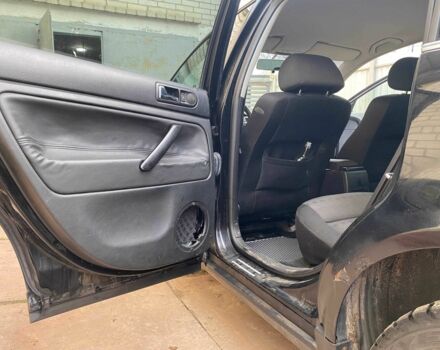 Черный Фольксваген Пассат Вариант, объемом двигателя 2 л и пробегом 218 тыс. км за 4000 $, фото 13 на Automoto.ua