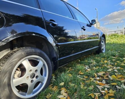 Фольксваген Пассат Варіант 2001 у Житомирі на Automoto.ua Чорний Фольксваген Пассат Варіант, об'ємом двигуна 1.9 л та пробігом 327 тис. км за 2050 $, фото 5 на Automoto.ua