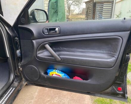 Черный Фольксваген Пассат Вариант, объемом двигателя 2 л и пробегом 218 тыс. км за 4000 $, фото 8 на Automoto.ua