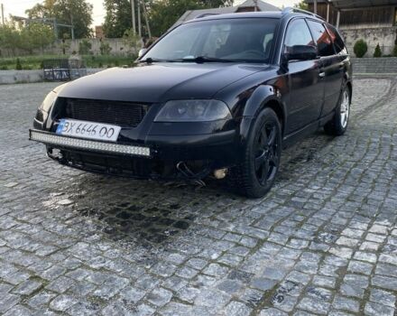 Черный Фольксваген Пассат Вариант, объемом двигателя 1.9 л и пробегом 330 тыс. км за 3000 $, фото 5 на Automoto.ua