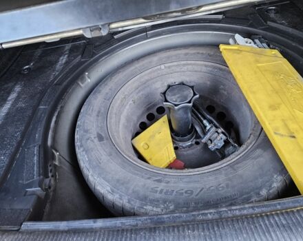 Фольксваген Пассат Варіант 2001 у Житомирі на Automoto.ua Чорний Фольксваген Пассат Варіант, об'ємом двигуна 1.9 л та пробігом 327 тис. км за 2050 $, фото 18 на Automoto.ua