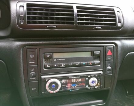 Черный Фольксваген Пассат Вариант, объемом двигателя 1.6 л и пробегом 313 тыс. км за 4100 $, фото 4 на Automoto.ua