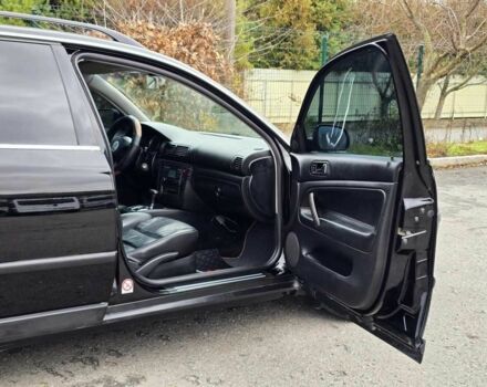 Черный Фольксваген Пассат Вариант, объемом двигателя 1.8 л и пробегом 252 тыс. км за 4399 $, фото 2 на Automoto.ua