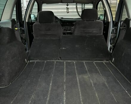 Черный Фольксваген Пассат Вариант, объемом двигателя 1.9 л и пробегом 250 тыс. км за 2700 $, фото 8 на Automoto.ua