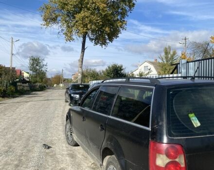 Черный Фольксваген Пассат Вариант, объемом двигателя 1.9 л и пробегом 300 тыс. км за 1999 $, фото 3 на Automoto.ua