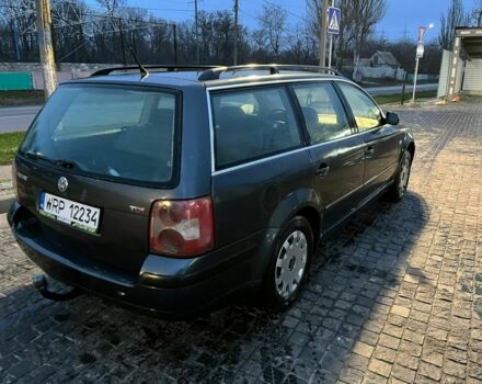 Черный Фольксваген Пассат Вариант, объемом двигателя 1.9 л и пробегом 250 тыс. км за 2700 $, фото 3 на Automoto.ua