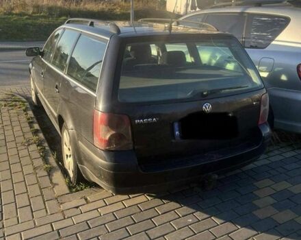 Черный Фольксваген Пассат Вариант, объемом двигателя 1.9 л и пробегом 350 тыс. км за 1900 $, фото 2 на Automoto.ua