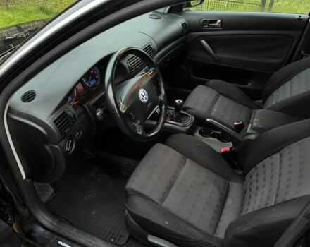 Черный Фольксваген Пассат Вариант, объемом двигателя 1.9 л и пробегом 287 тыс. км за 1628 $, фото 6 на Automoto.ua